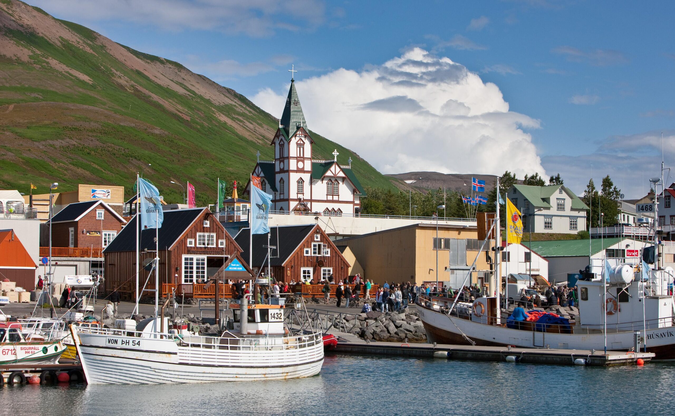 Reykjavik & Akureyri | Luxury Holidays in Iceland | Travel with off The Map