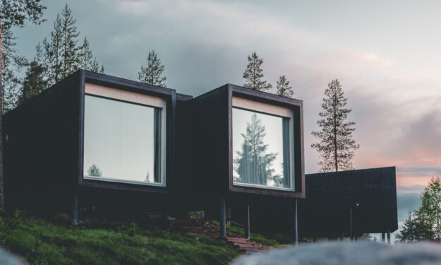 Arctic TreeHouse Hotel