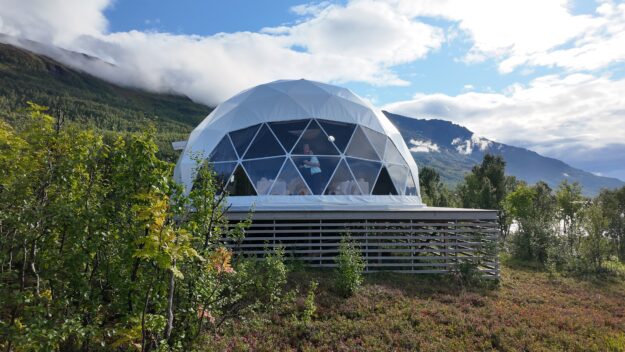 Isbreen the Glacier