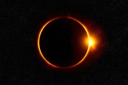 Total Eclipse 2026 - Tomorrow Britain Looks to the Sun