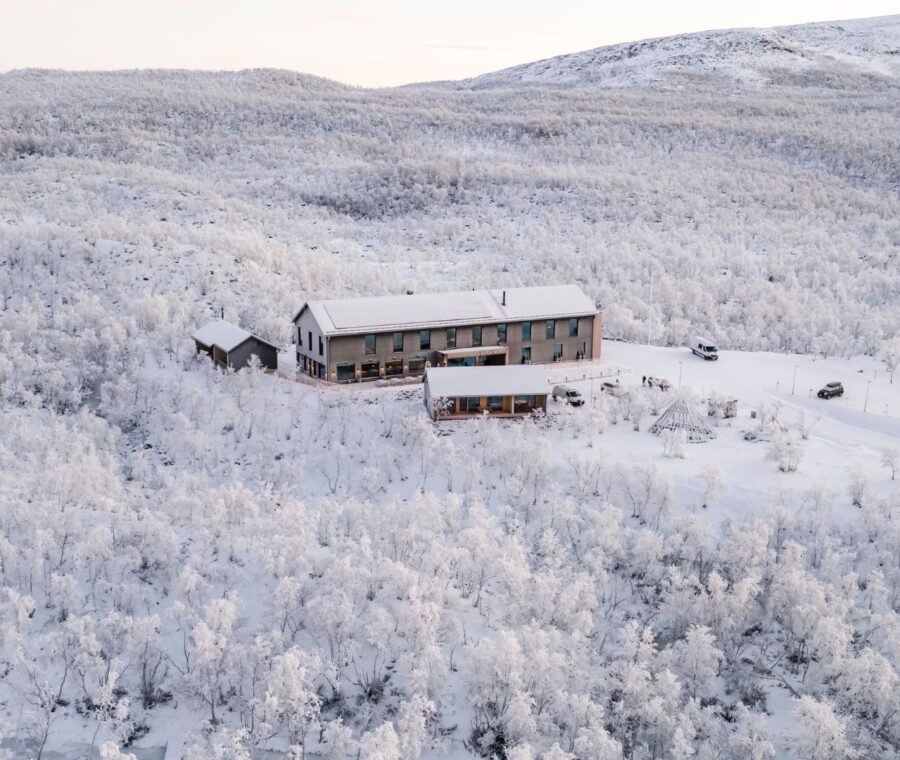 Cahkal Hotel