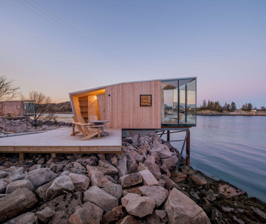 Aurora Sea Cabin Escape