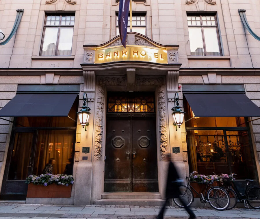 Bank Hotel