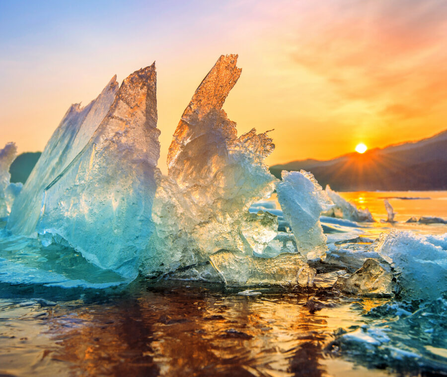 Summer in Iceland: Lava, Lagoons & Glaciers
