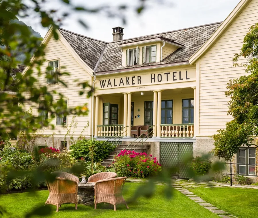 Walaker Hotel