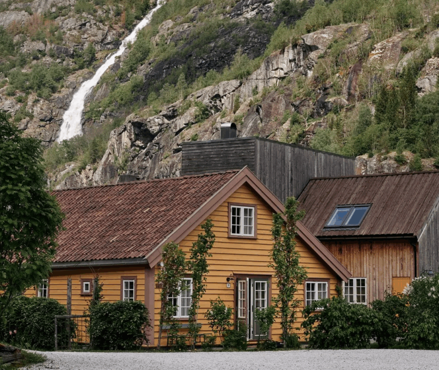 292 Aurland